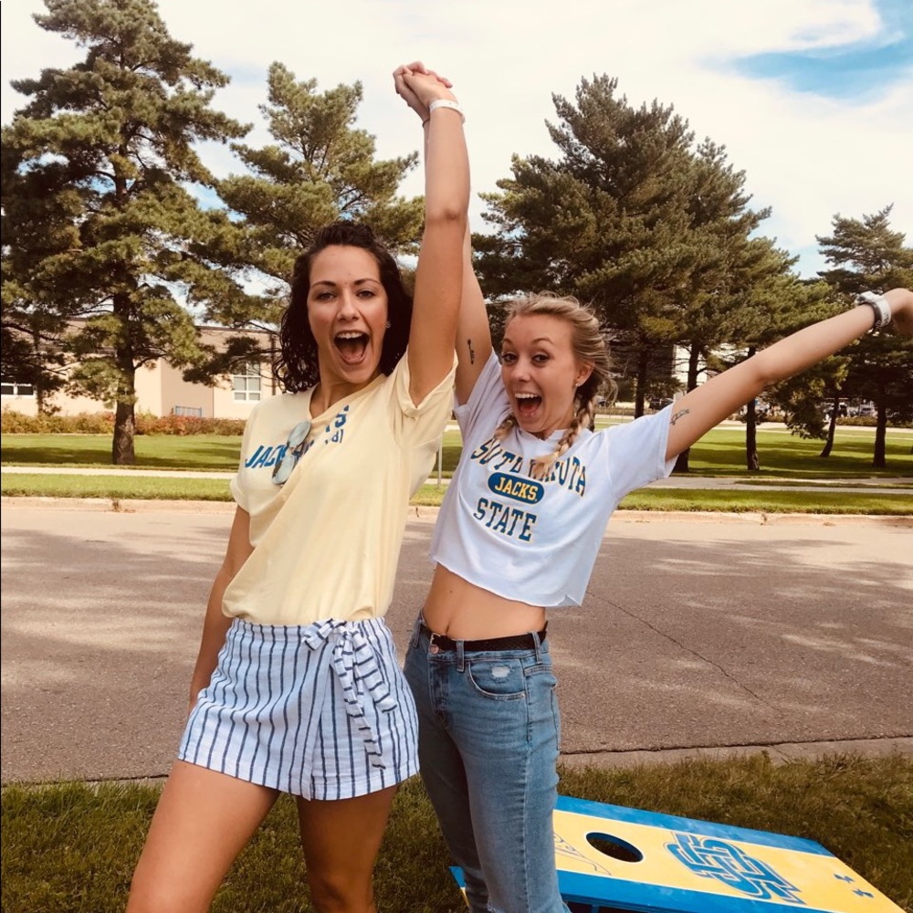 Meet your Posher, Lauren